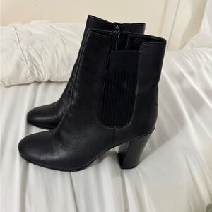 Kenneth Cole Women's Black Heeled Boots